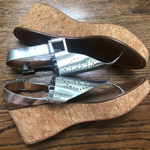 Tory Burch Mirrored Silver Cork Wedge Sandals 8 - Picture 7 of 11